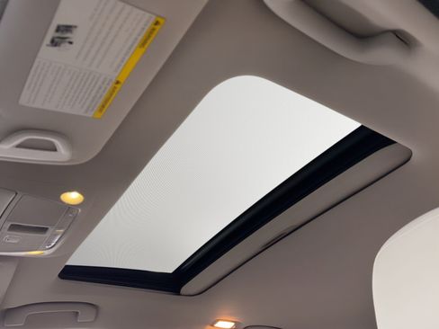 Used 2014 INFINITI Q50 Sport w/ Deluxe Technology Package AWD/4WD image 17