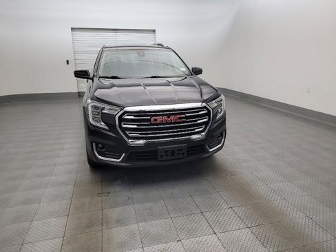 Used 2023 GMC Terrain SLT AWD/4WD image 14