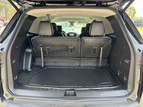 Used 2018 Chevrolet Traverse RS w/ LPO, Floor Liner Package image 13