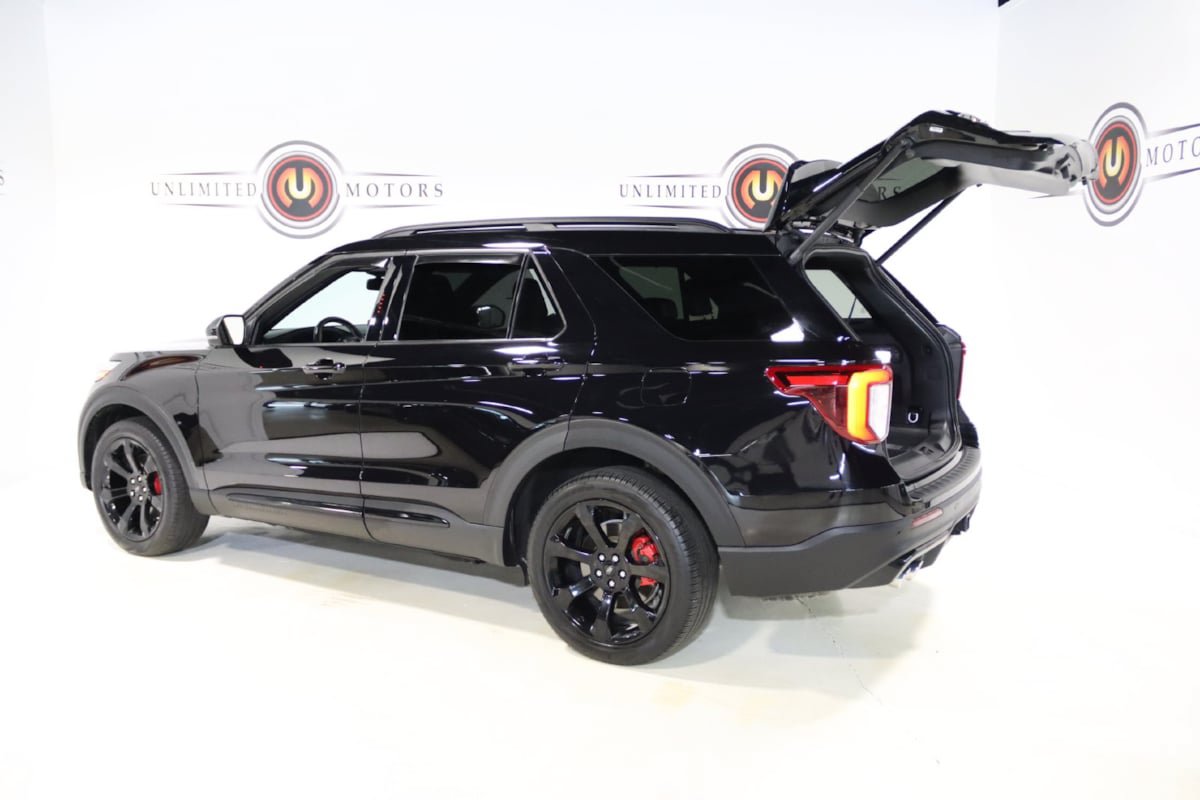 Used 2023 Ford Explorer ST w/ Technology Package AWD/4WD image 34