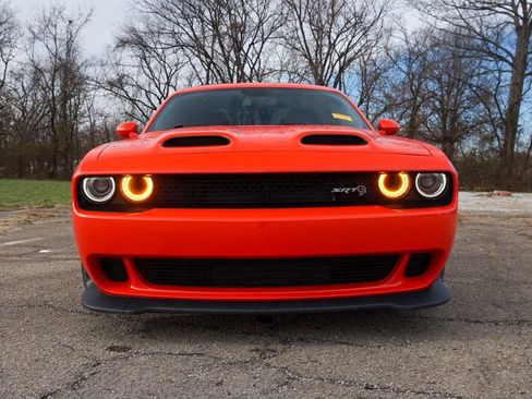 Used 2021 Dodge Challenger SRT Hellcat image 9