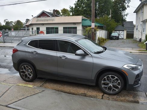 Used 2023 BMW X2 sDrive28i image 5