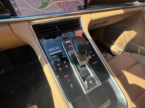 Used 2021 Porsche Panamera w/ Premium Package RWD image 30