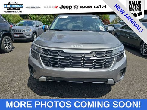 Used 2026 Kia Seltos LX AWD/4WD image 16