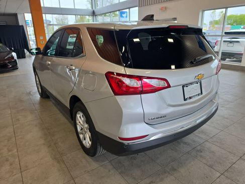 Used 2020 Chevrolet Equinox LT w/ Driver Convenience Package FWD image 10