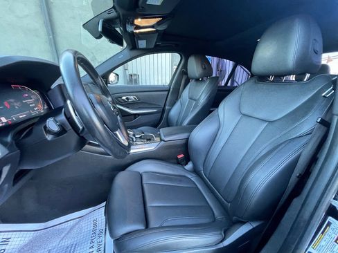 Used 2020 BMW 330i w/ Convenience Package image 10