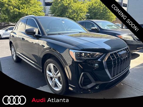Used 2020 Audi Q3 2.0T Premium w/ Convenience Package AWD/4WD image 1