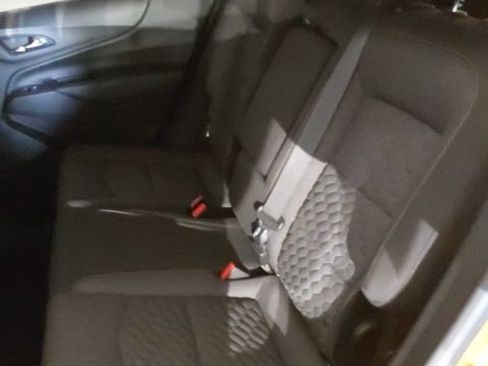 Used 2018 Chevrolet Equinox LT FWD image 11