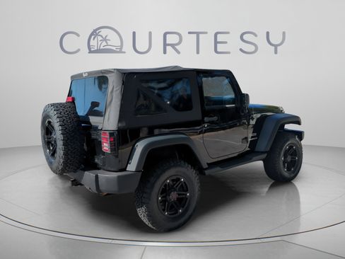 Used 2012 Jeep Wrangler Sport AWD/4WD image 7