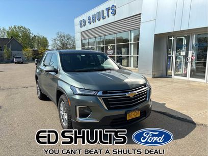 Used 2023 Chevrolet Traverse LT