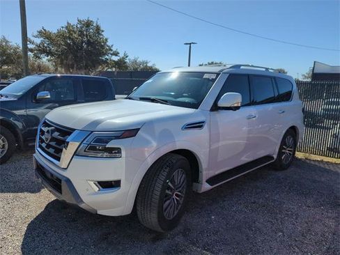 Certified 2024 Nissan Armada SL w/ Cargo Package image 3
