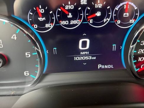 Used 2017 GMC Yukon Denali w/ Open Road Package AWD/4WD image 22