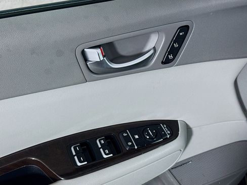 Used 2016 Kia Optima EX w/ Premium Package image 24