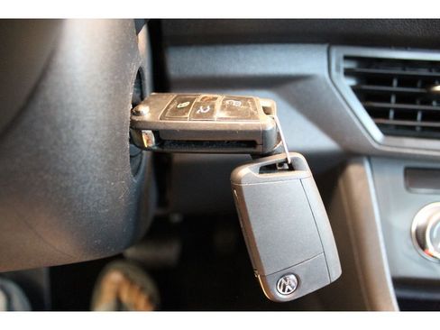 Used 2020 Volkswagen Jetta S w/ Driver Assistance Package image 23