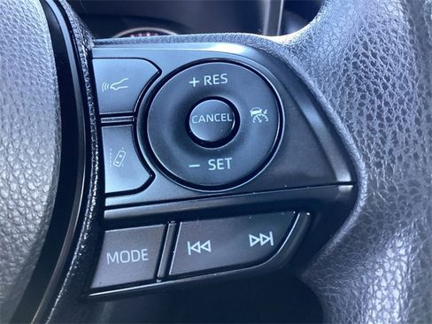 Used 2019 Toyota RAV4 XLE image 19