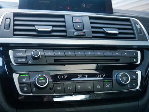 Used 2018 BMW 340i xDrive Sedan image 23