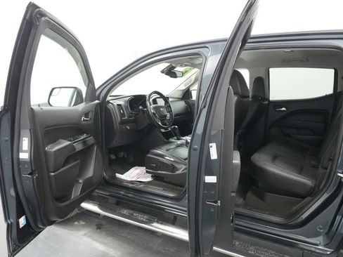 Used 2017 Chevrolet Colorado LT w/ Luxury Package, Chrome RWD image 20