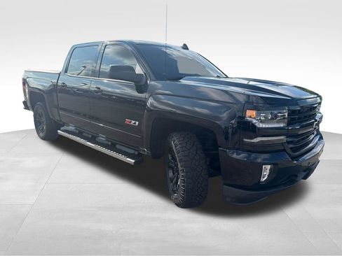 Used 2016 Chevrolet Silverado 1500 LTZ Z71 w/ LTZ Plus Package AWD/4WD image 7