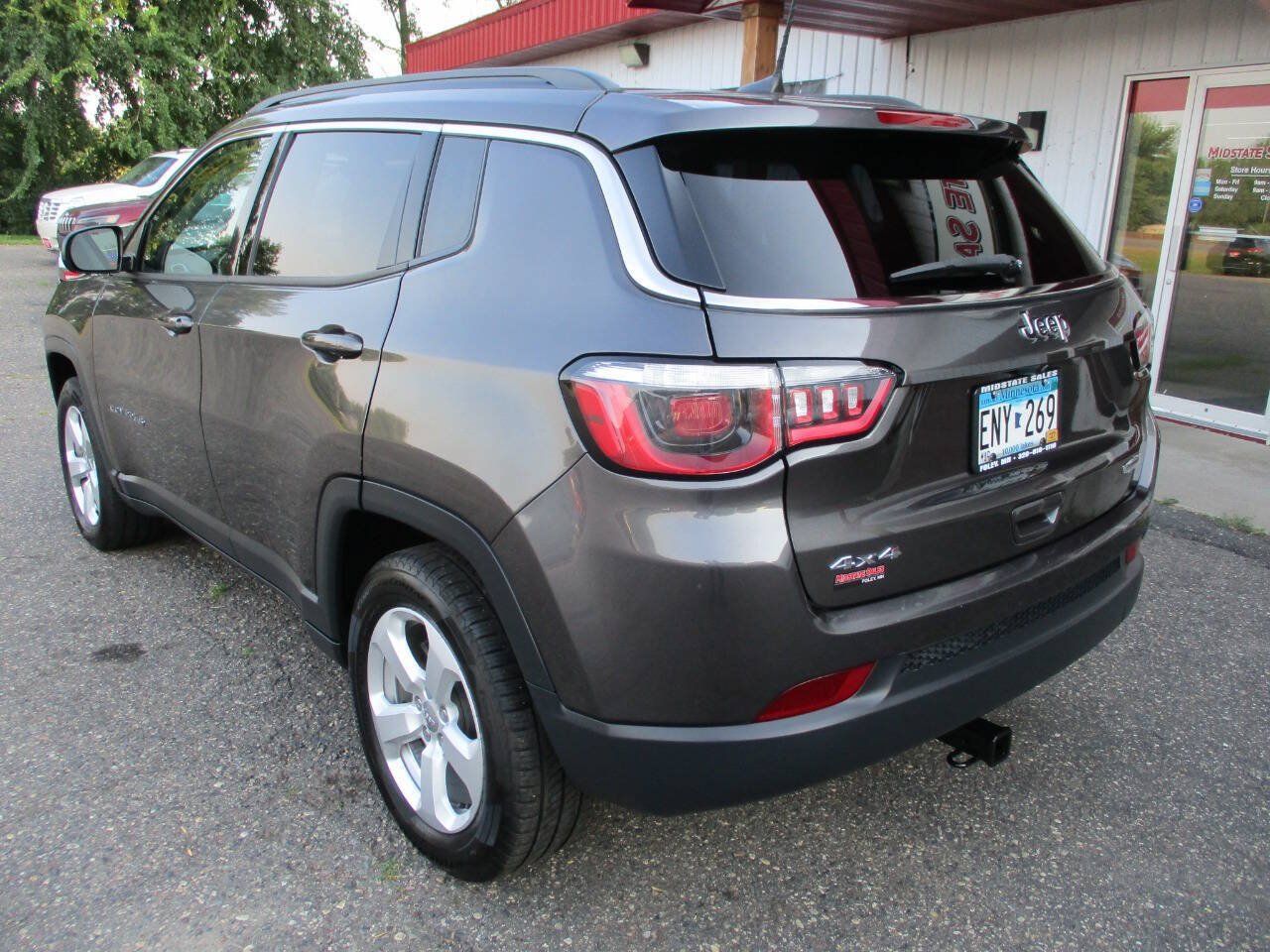 Used 2020 Jeep Compass Latitude w/ Cold Weather Group AWD/4WD image 6