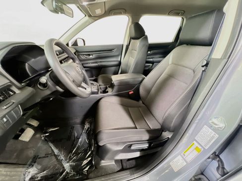 Used 2024 Honda CR-V LX image 19