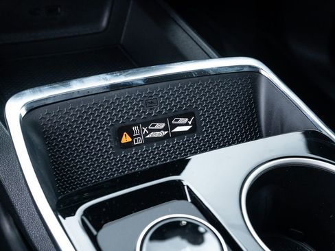 New 2026 Chevrolet Equinox LT w/ Convenience Package II image 25