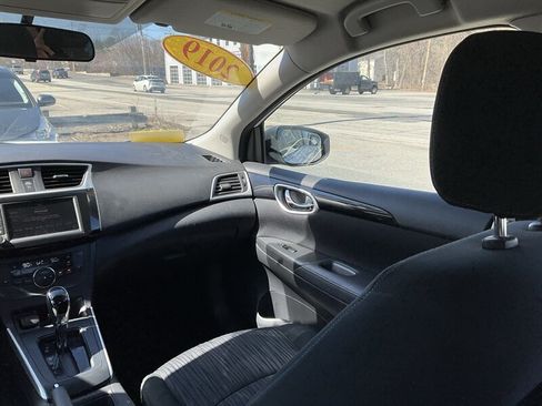 Used 2019 Nissan Sentra SV FWD image 20