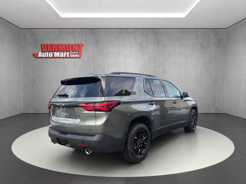 Used 2023 Chevrolet Traverse LT w/ Midnight/Sport Edition image 7
