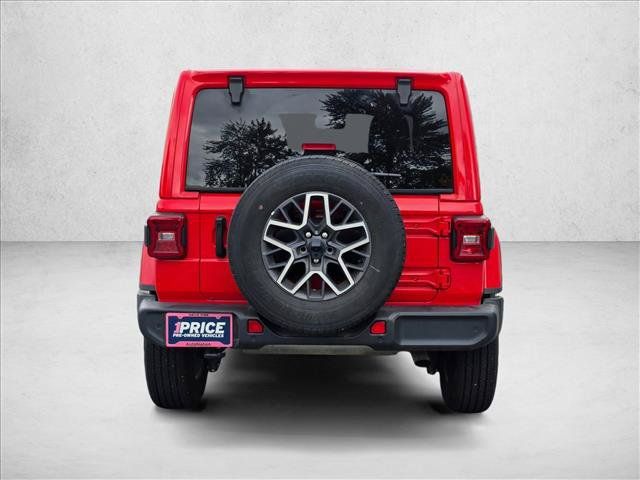 Used 2024 Jeep Wrangler Unlimited Sahara w/ Technology Group AWD/4WD image 6