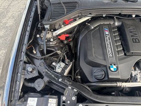 Used 2018 BMW X4 M40i image 29