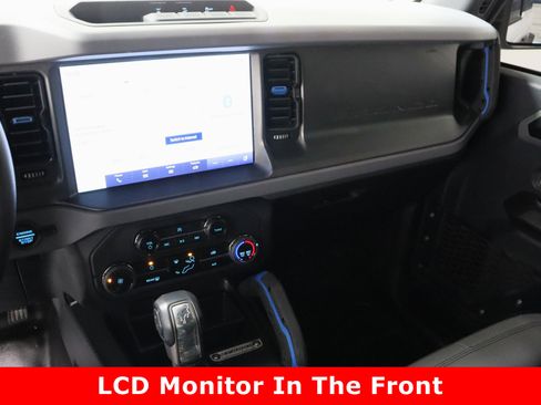 Used 2024 Ford Bronco Black Diamond image 15