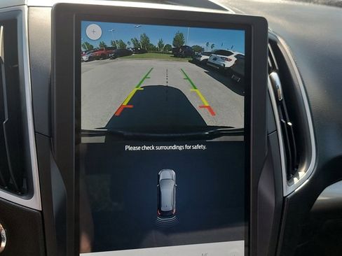 Used 2022 Ford Edge SE w/ Black Appearance Package image 27