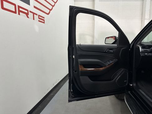 Used 2019 Chevrolet Suburban Premier w/ Max Trailering Package image 39