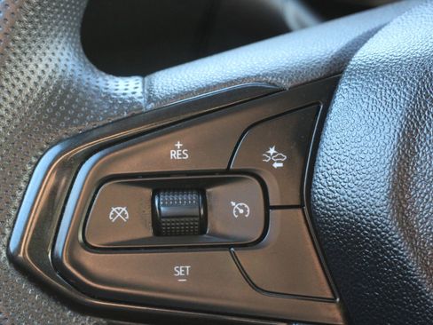 Used 2021 Chevrolet TrailBlazer LT w/ Convenience Package image 16