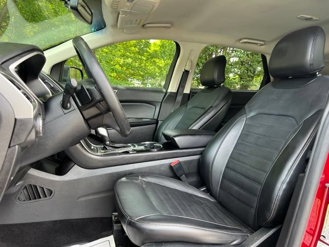 Used 2016 Ford Edge SEL w/ Equipment Group 201A AWD/4WD image 13