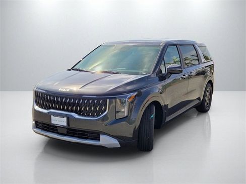 New 2026 Kia Carnival image 8