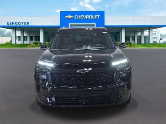 New 2026 Chevrolet Traverse RS w/ LPO, Floor Liner Package AWD/4WD video 3