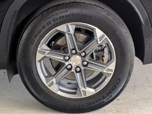 Used 2023 Chevrolet Blazer LT FWD image 23