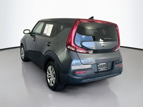 Used 2021 Kia Soul LX FWD image 5