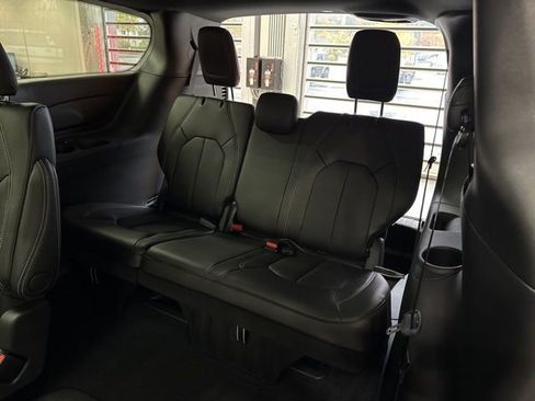 New 2026 Chrysler Pacifica Select w/ S Appearance Package image 34