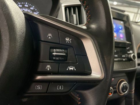 Used 2020 Subaru Crosstrek 2.0i Premium w/ Moonroof Package 2 image 31