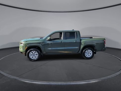 Used 2022 Nissan Frontier SV w/ SV Premium Package image 4