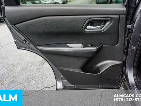Used 2025 Nissan Rogue SV FWD image 48