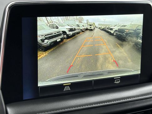 Used 2023 Chevrolet Tahoe Z71 image 11