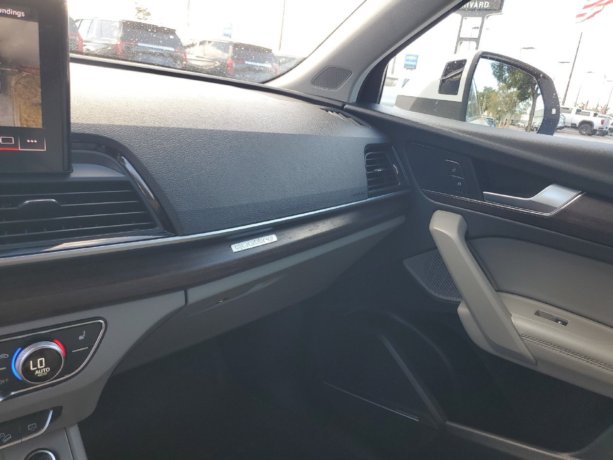 Used 2024 Audi Q5 2.0T Premium Plus AWD/4WD image 25
