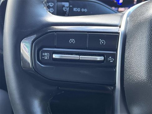 Certified 2024 Chevrolet Colorado ZR2 w/ ZR2 Convenience Package III image 24