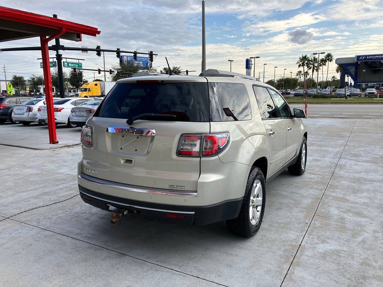 Used 2014 GMC Acadia SLE FWD image 18