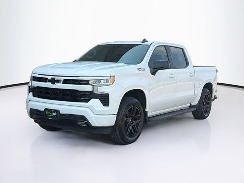 Used 2022 Chevrolet Silverado 1500 RST AWD/4WD image 3