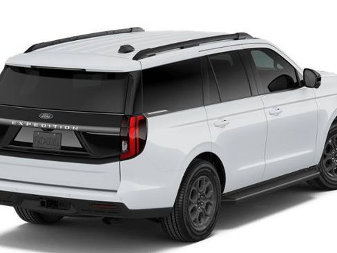 New 2026 Ford Expedition Active RWD image 44