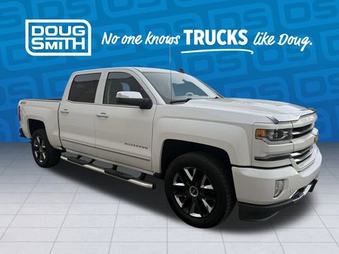 Used 2017 Chevrolet Silverado 1500 LTZ Z71 w/ LTZ Plus Package image 5