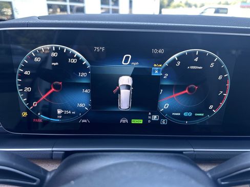 Used 2023 Mercedes-Benz GLS 450 4MATIC image 10